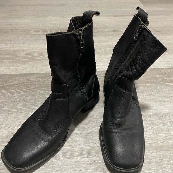 L’Intervalle ankle boots black size 8 - Picture 2 of 4